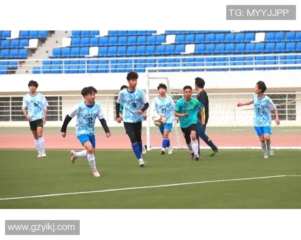 贾yf足球:探索足球世界的激情与梦想,追寻绿茵场上的荣耀与挑战